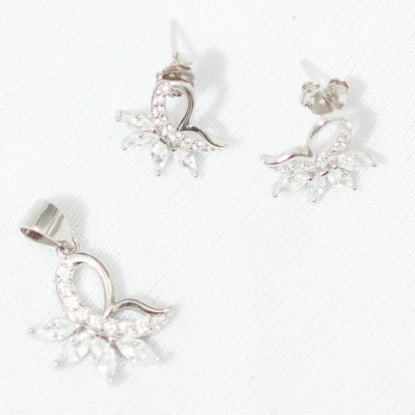 Winter Petal Pendant & Earrings Set