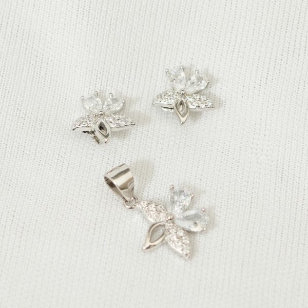Fall Flowers Pendant & Earrings Set