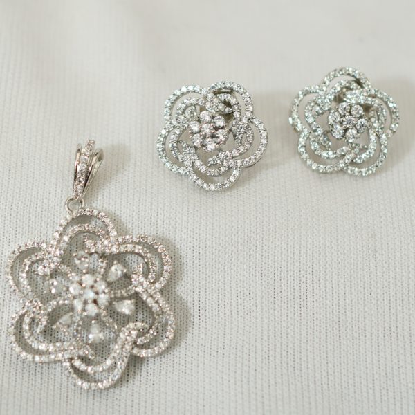 Clustered Flower Earrings & Pendant Set